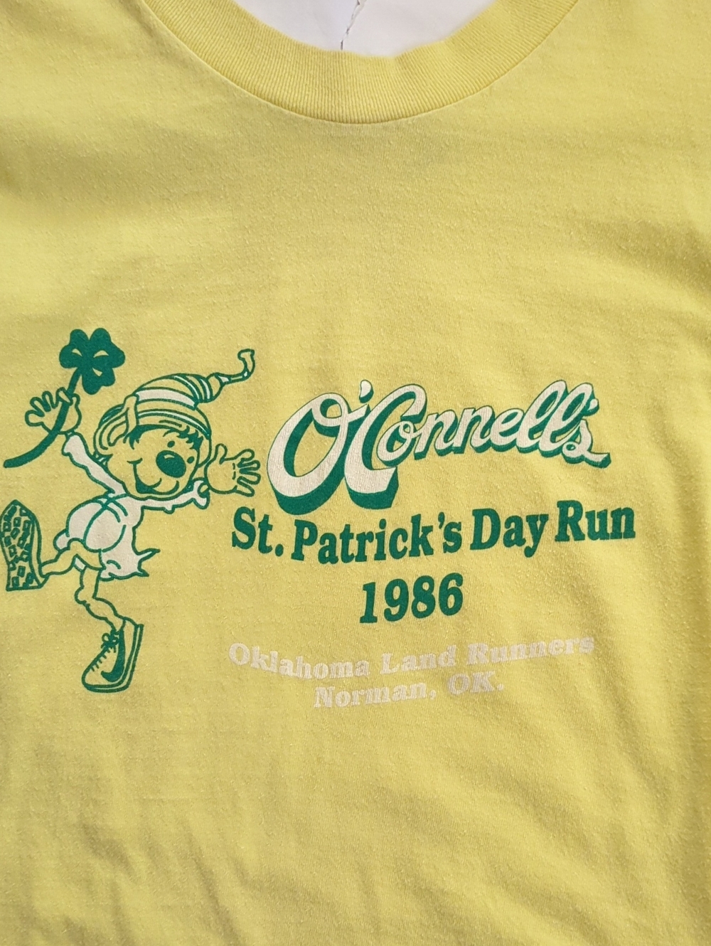 Single Stitch Yellow St. Patrick's Day Run 1986 Kids T-Shirt, Long Sleeve